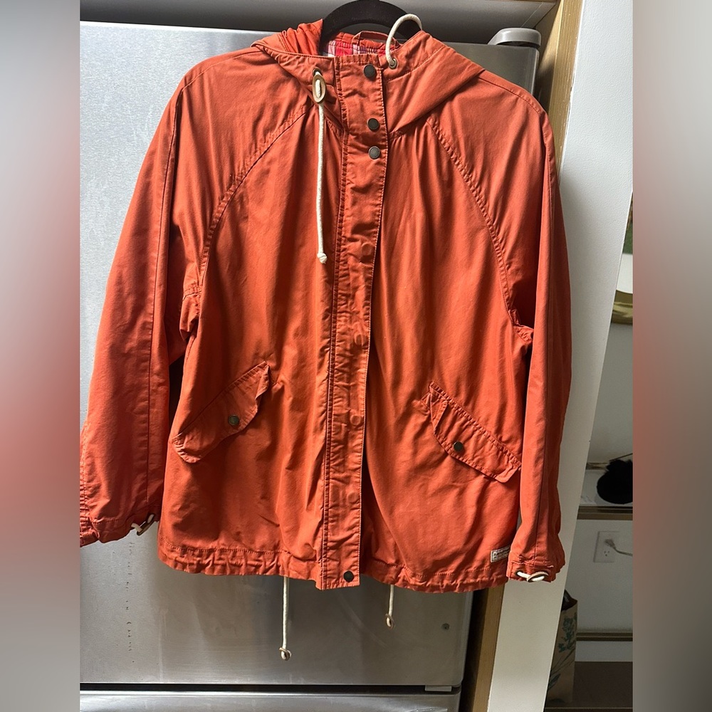 Peak Performance rain coat